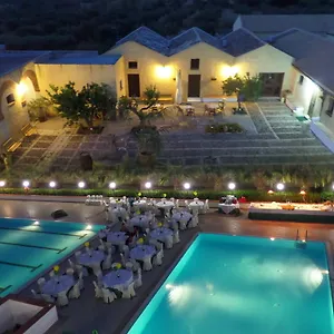 villa-pia-cornelia.sicilyhotelsitaly.net/